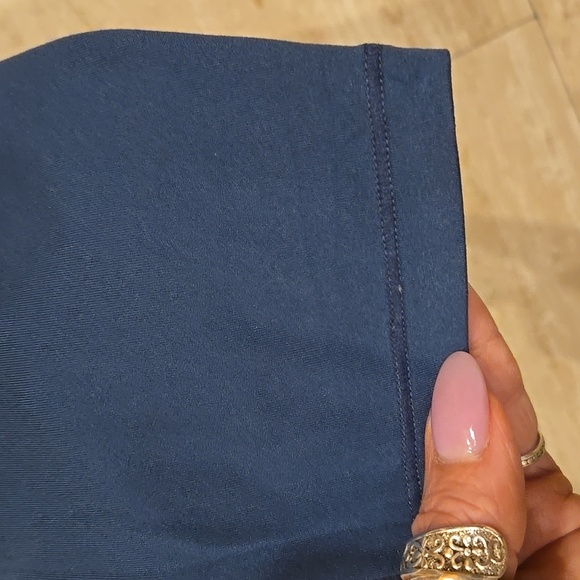 Le ORE Deep Teal Crossover/ Cut-Out Banded Waist Leggings - Picture 2 of 11